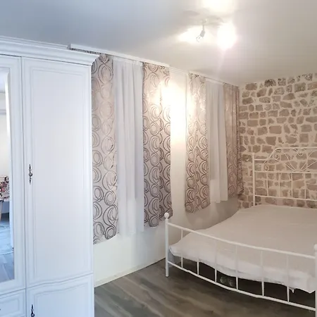 Pave Apartament