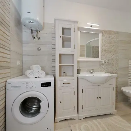 Apartament Pave