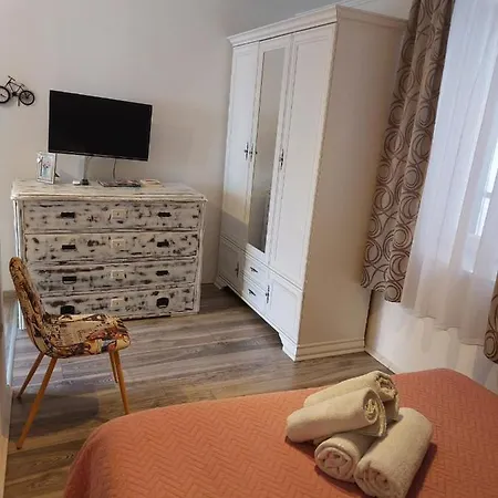 Pave Apartment *