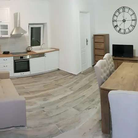 Apartament Pave